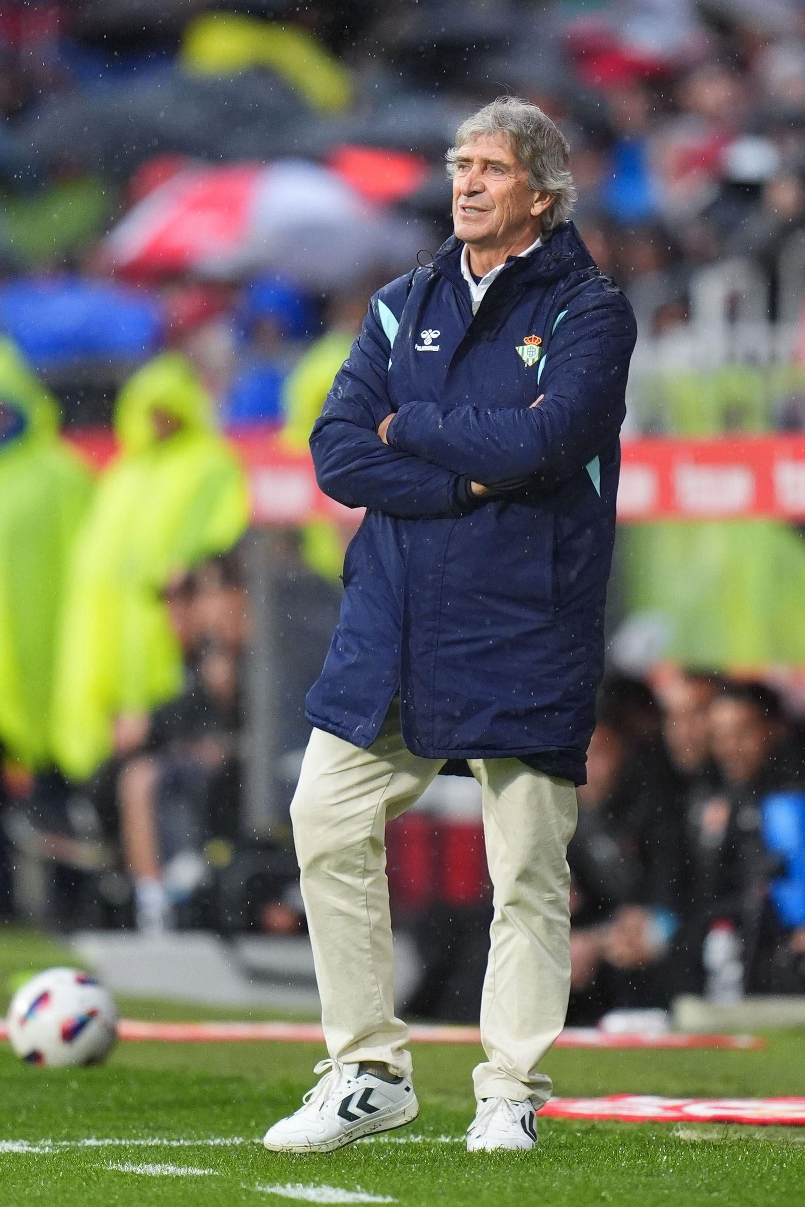 Pellegrini, en un momento del partido en Montilivi.