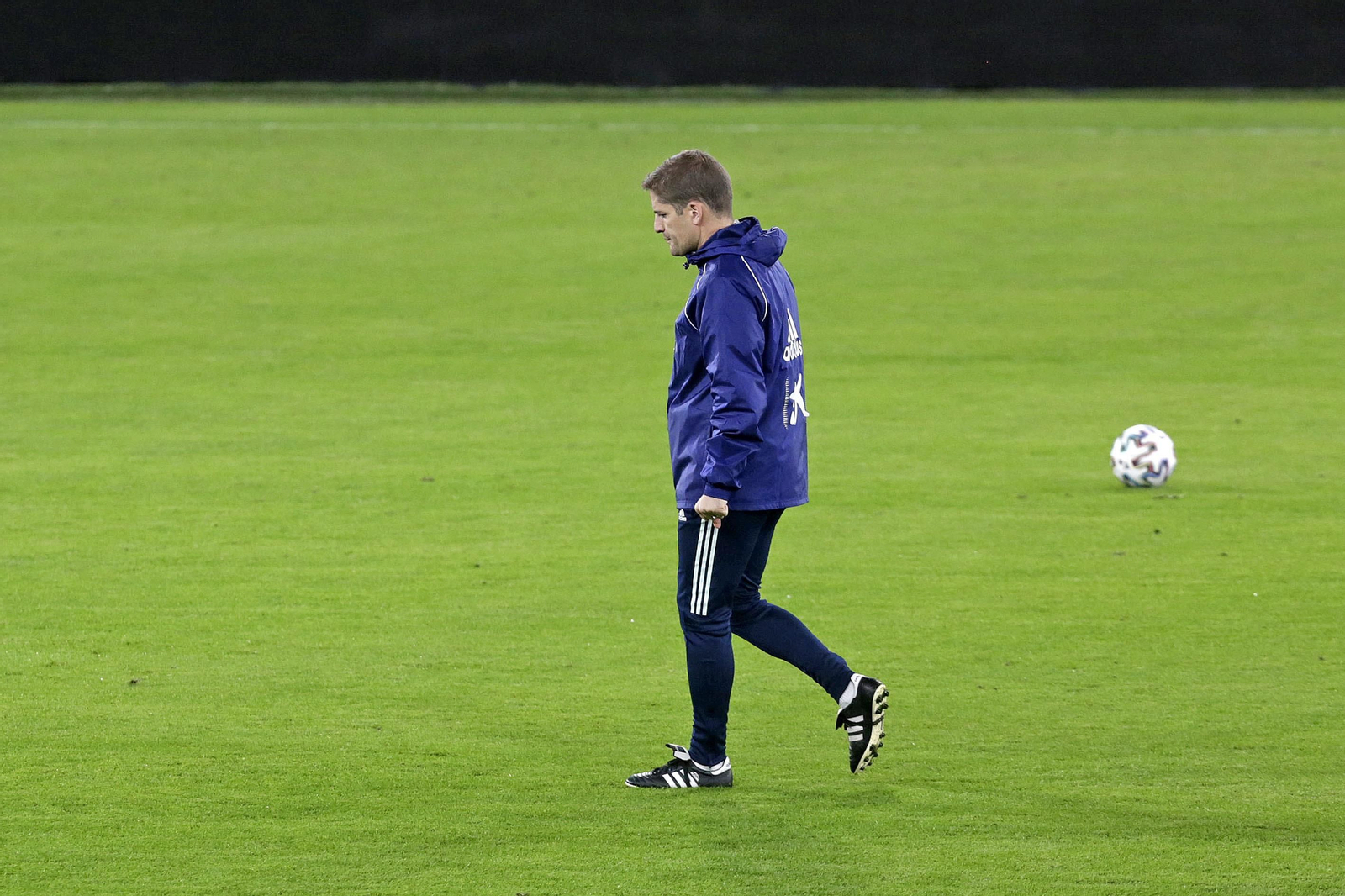 Imágenes de la selección española entrenando en el estadio Carranza