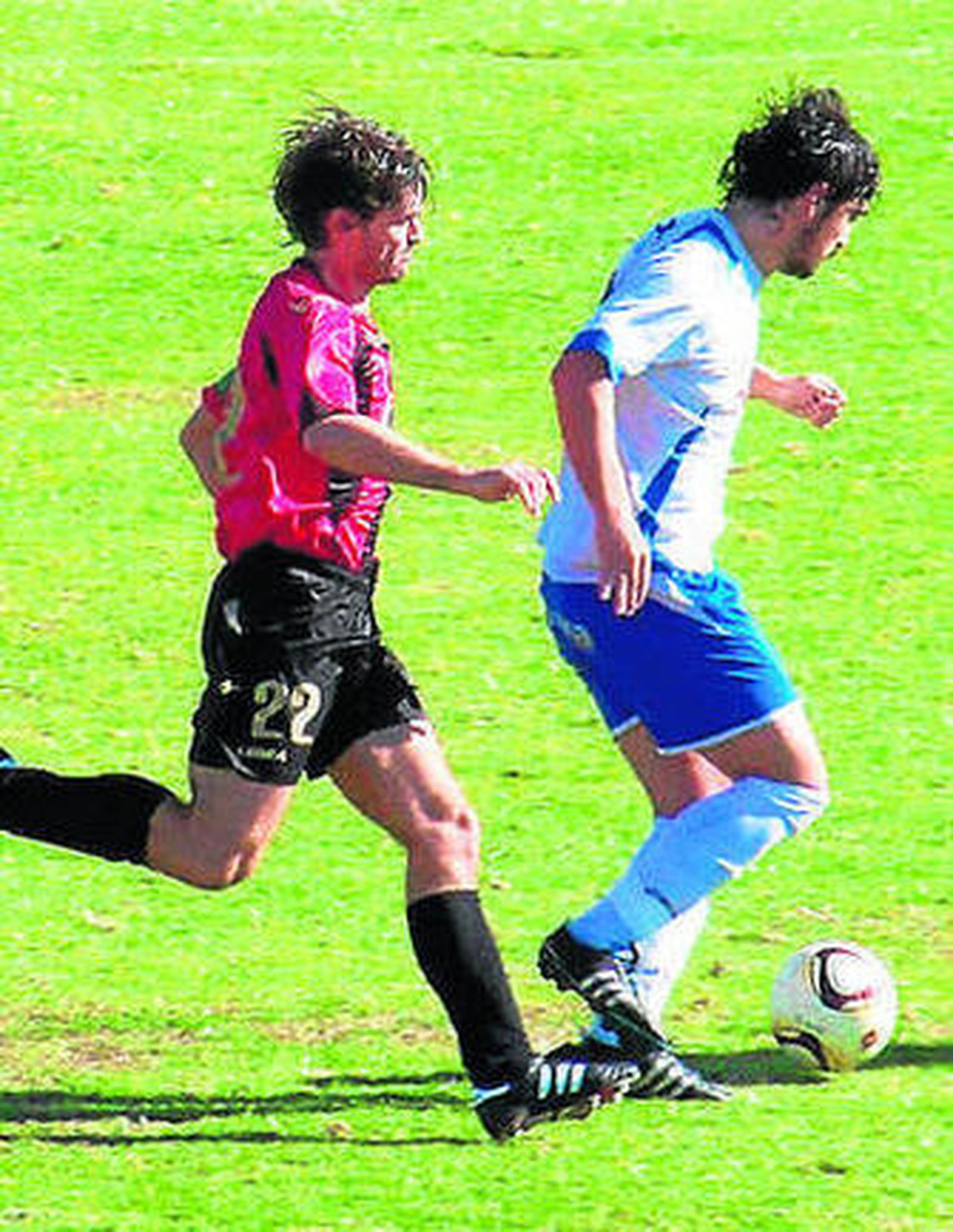 Los jugadores del Comarca celebrando un gol.