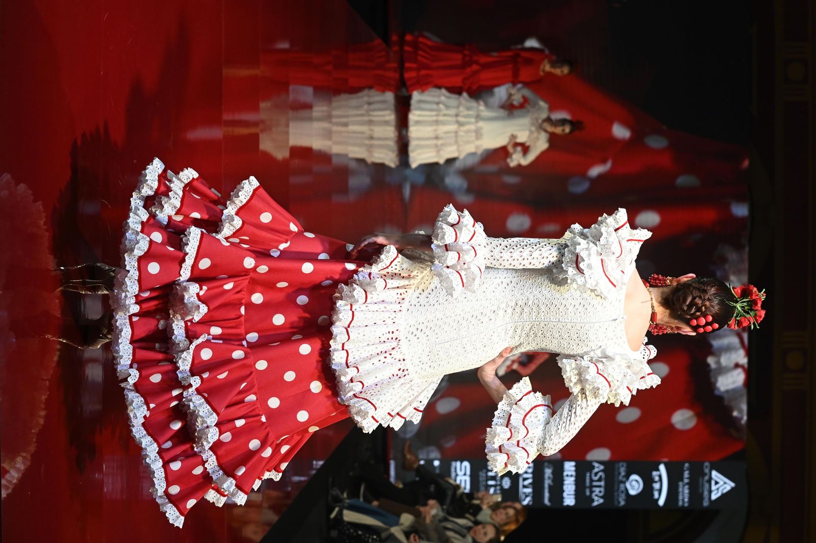 Huelva Flamenca 2026: Desfile de Raquel Muñoz