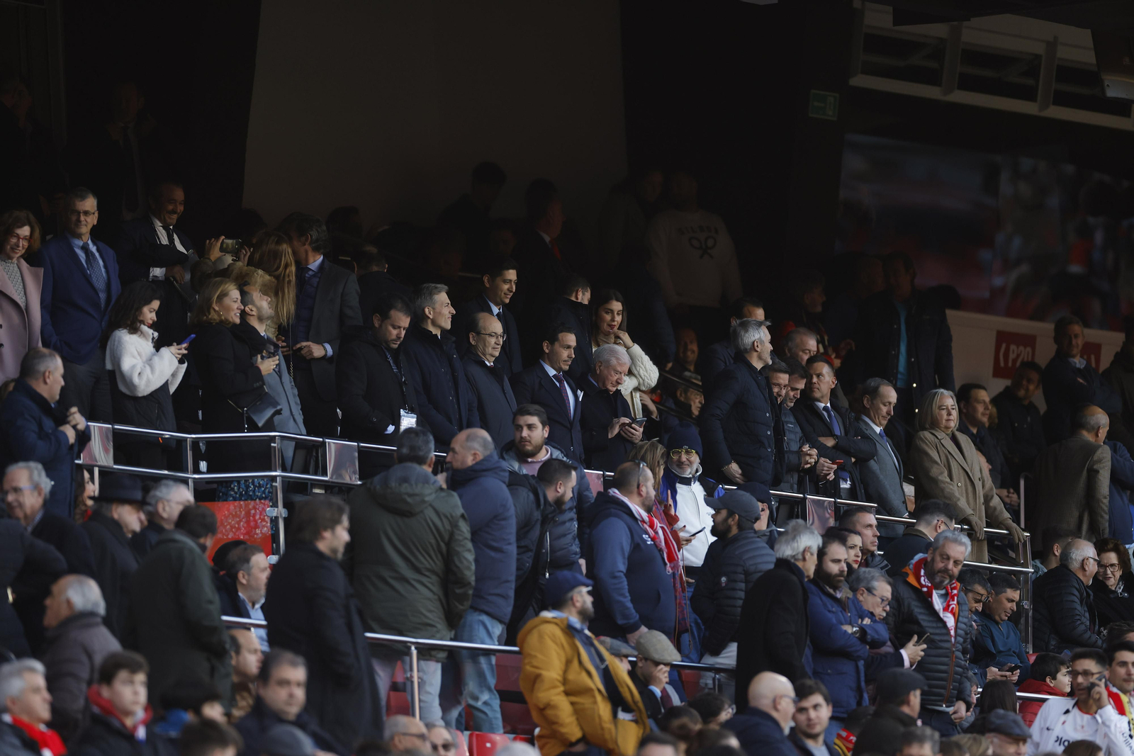 Búscate en las fotos del Sevilla-Mallorca