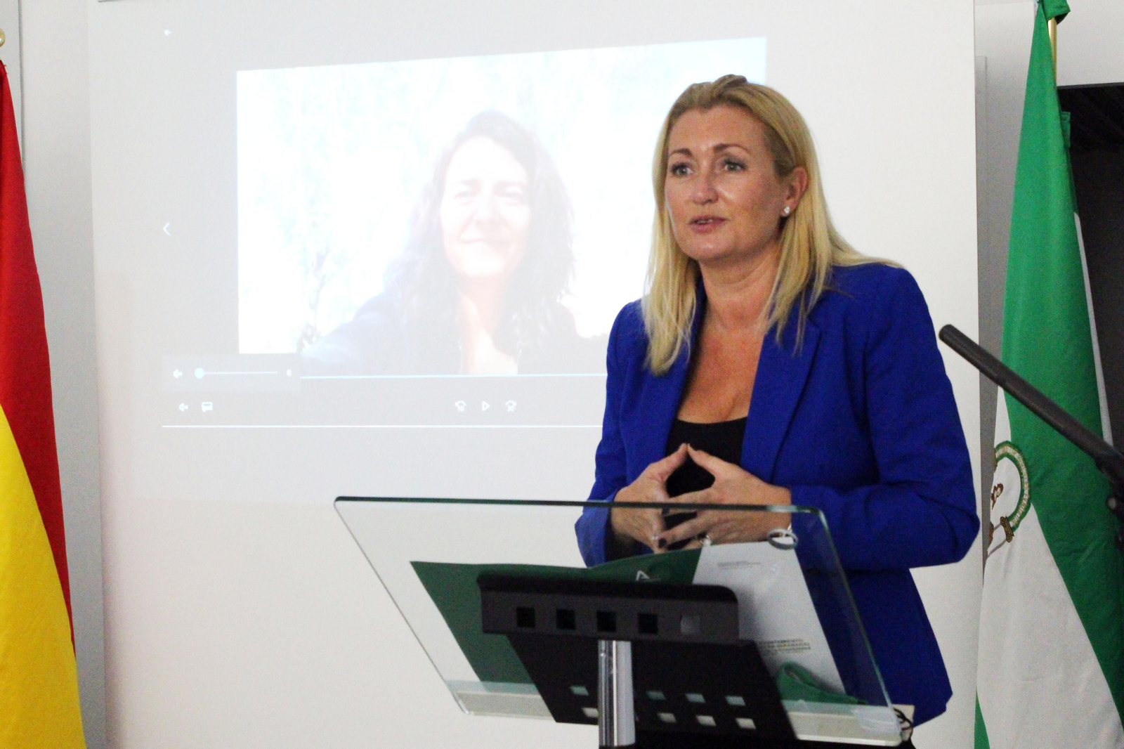 La directora del IAM apuesta por la visibilidad de referentes femeninos para alcanzar la igualdad en Granada