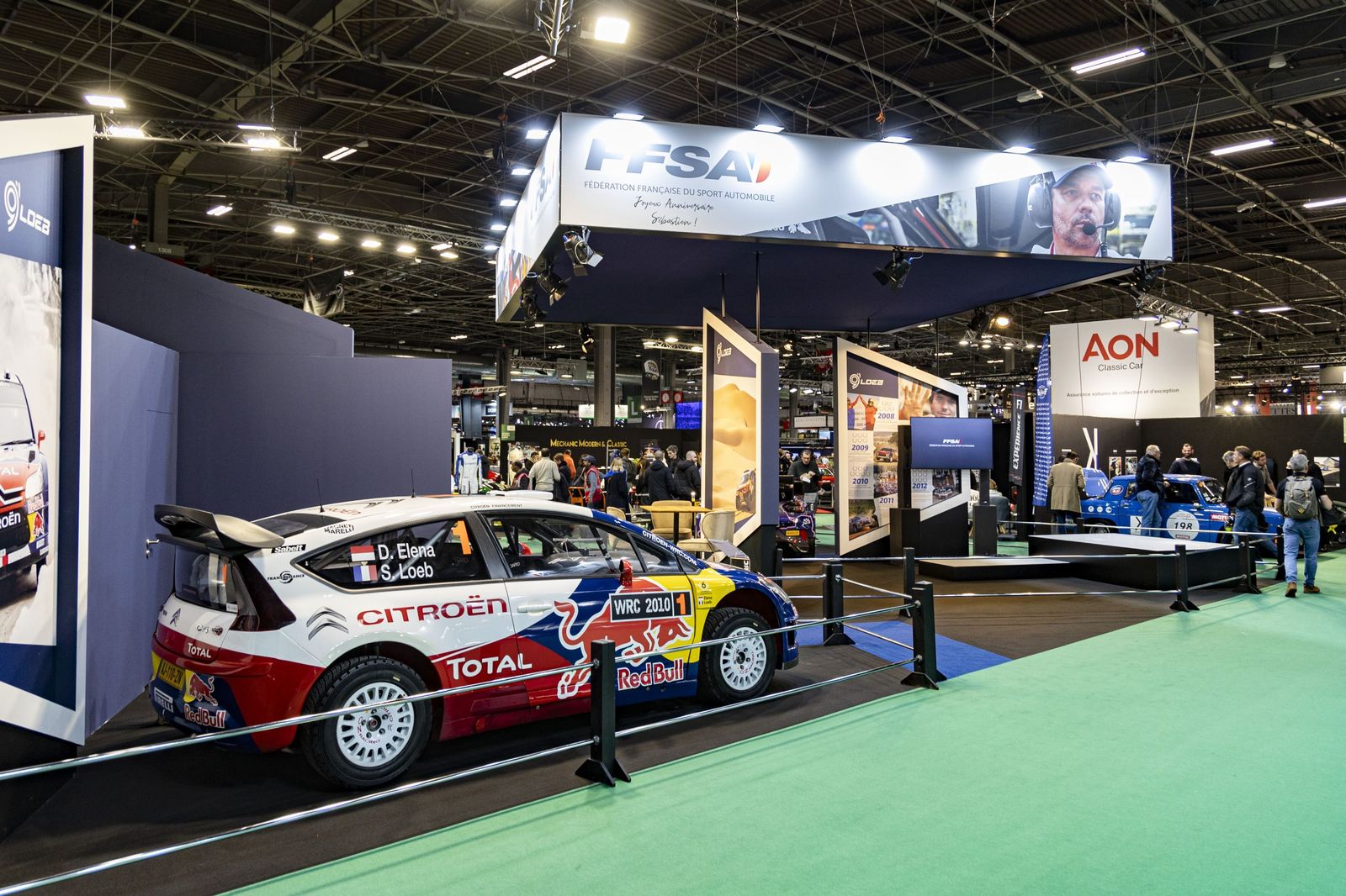 Los increíbles coches clásicos de la Retromobile 2024