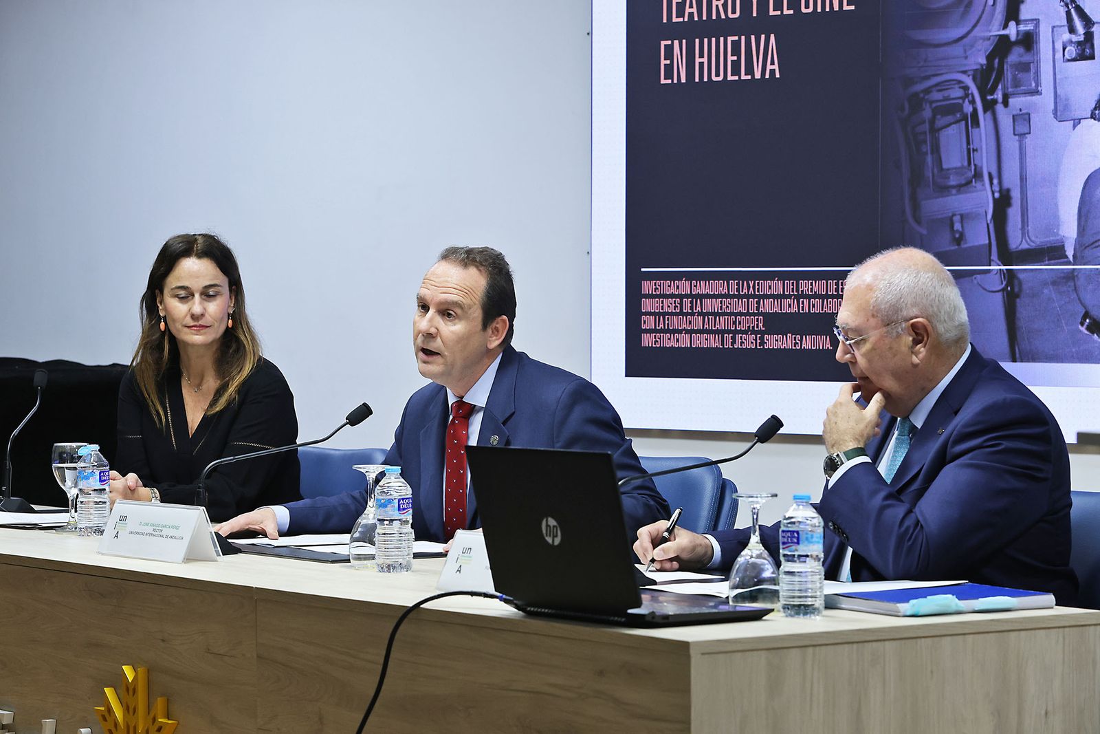 Imágenes de la Entregan del X Premio de Estudios Onubenses 'La Rábida' a Jesús Sugrañes