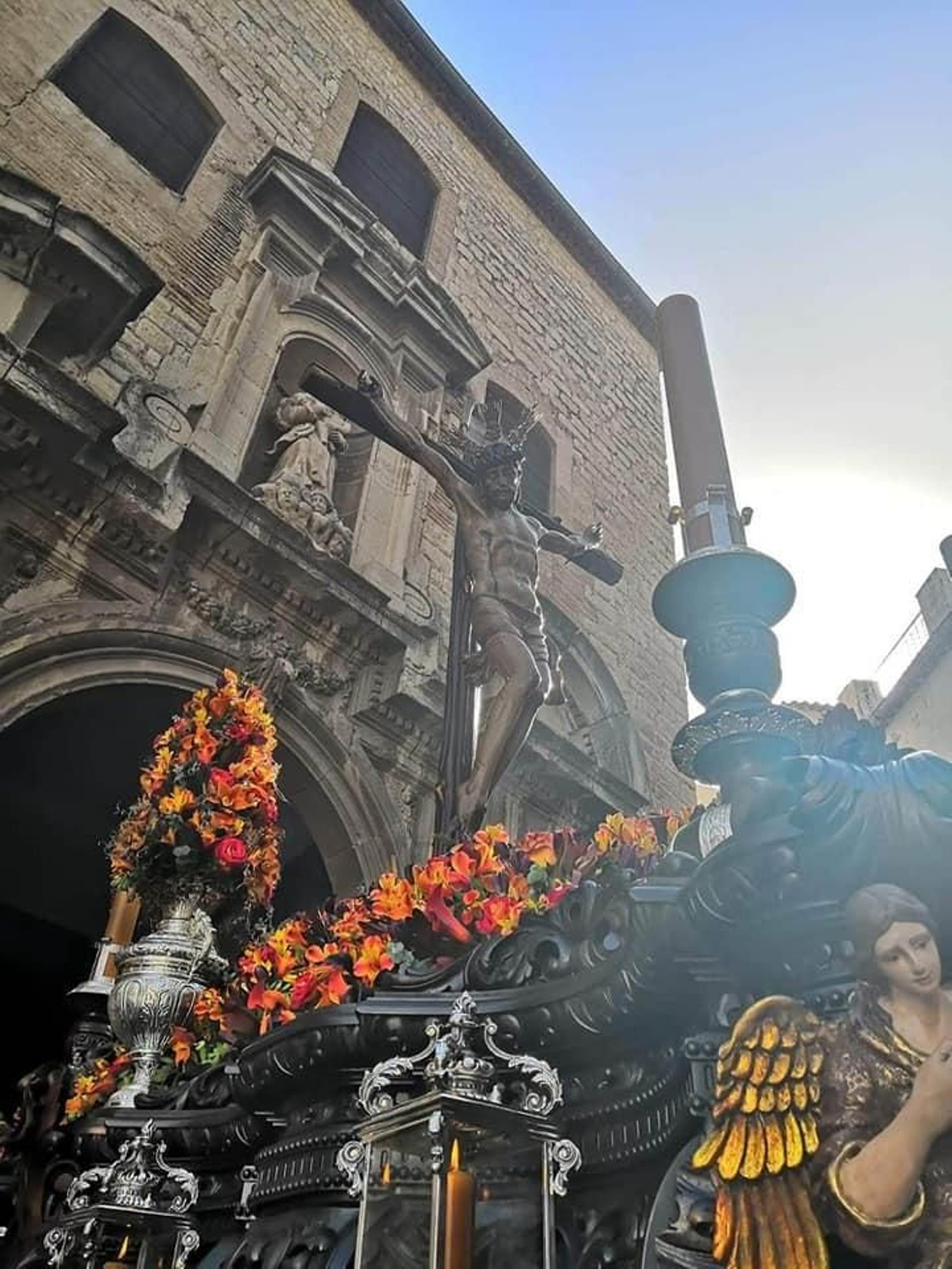 Salida de la hermandad desde La Merced.