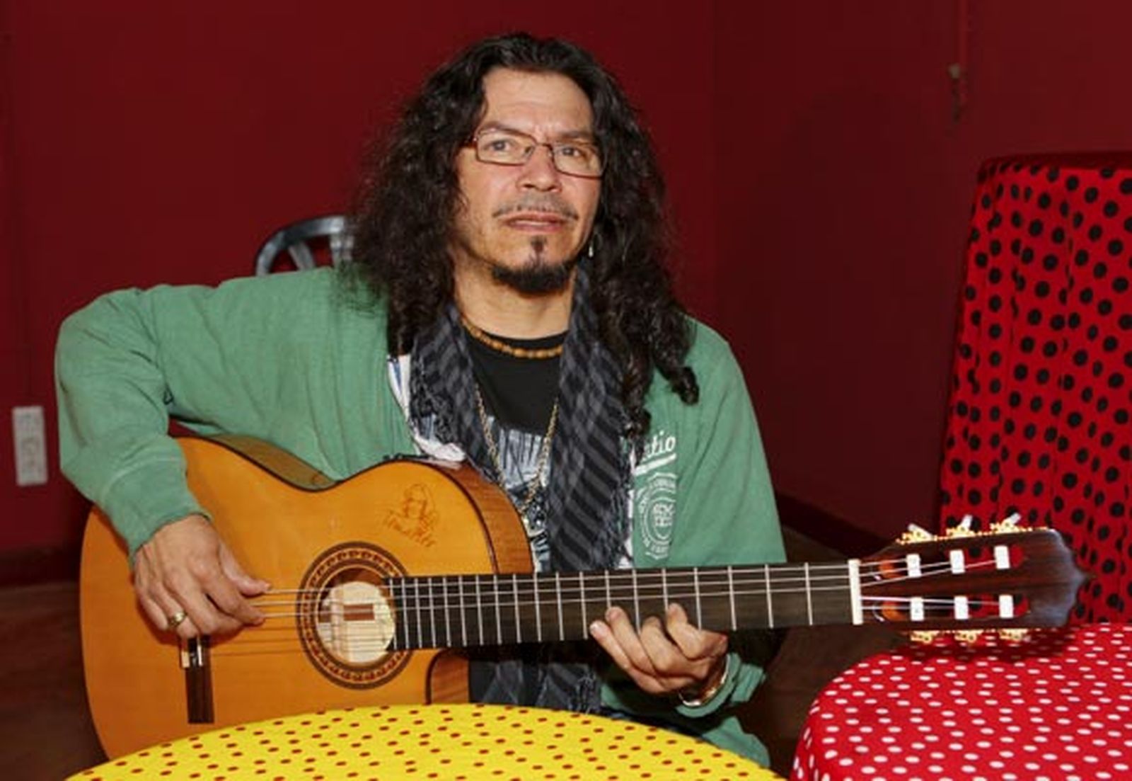 Raimundo Amador pone fin a 5 años de silencio