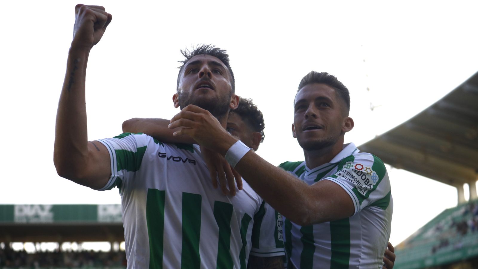 Casas, Isma Ruiz y Simo celebran un gol del Córdoba CF en El Arcángel.