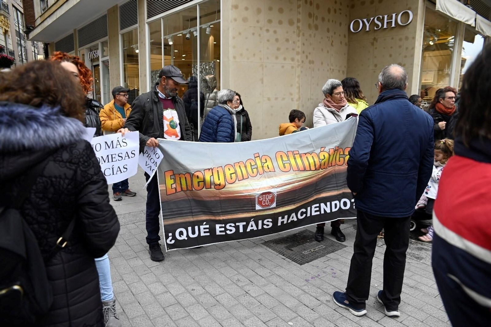 La manifestación en Córdoba contra la Cumbre del Clima, en imágenes La manifestación en Córdoba contra la Cumbre del Clima, en imágenes