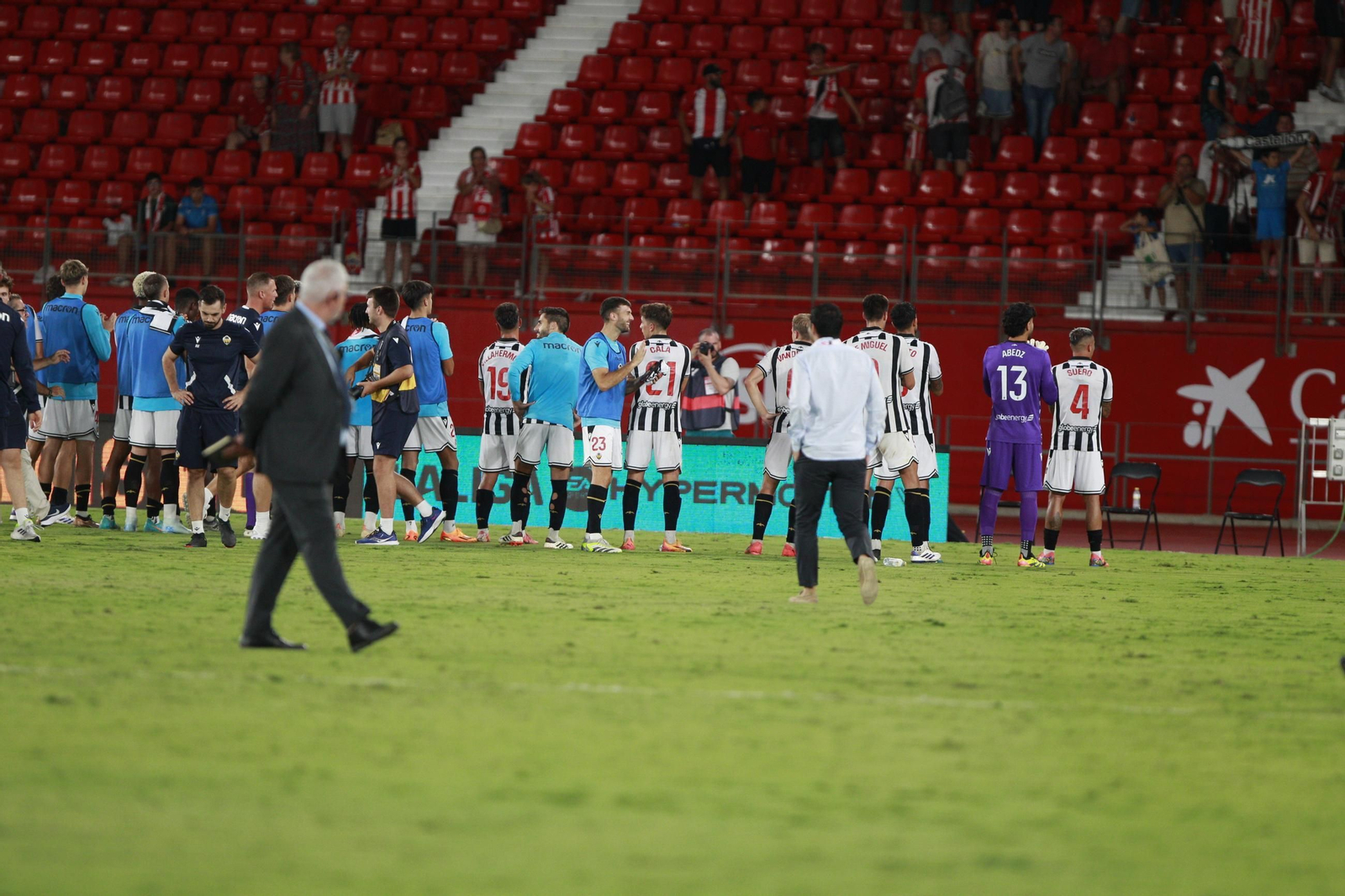 El partido U.D. Almería-C.D. Castellón en imágenes