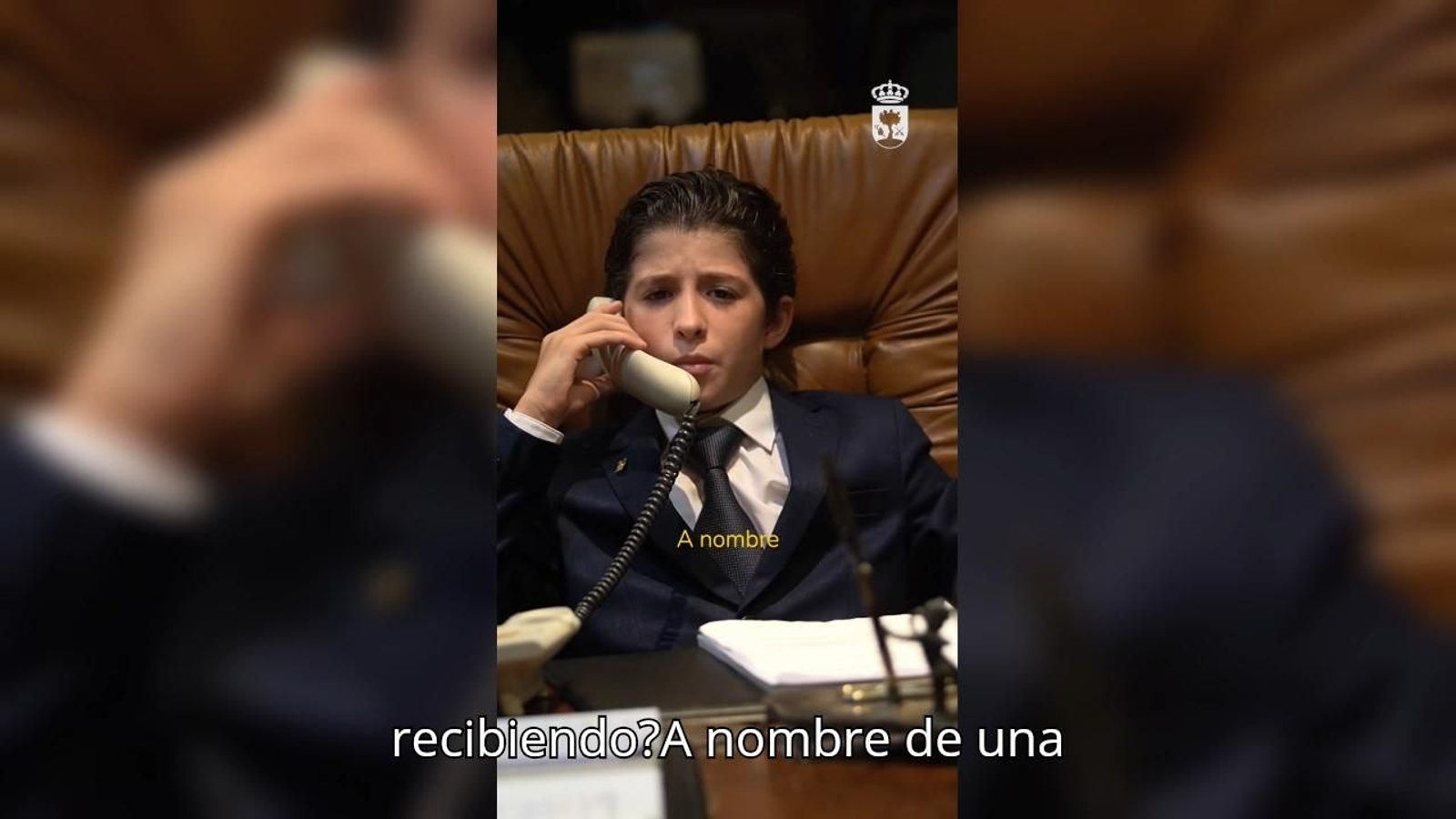 Bormujos parodia a Lopera para anunciar su Navidad 2025