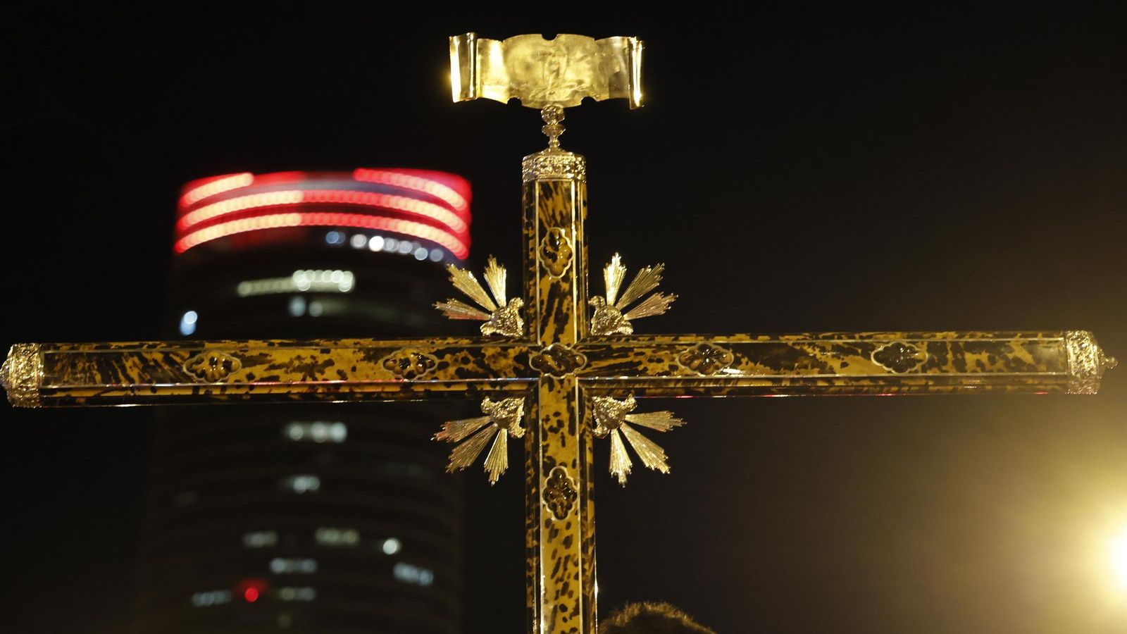 La Cruz de Guía del Cachorro.