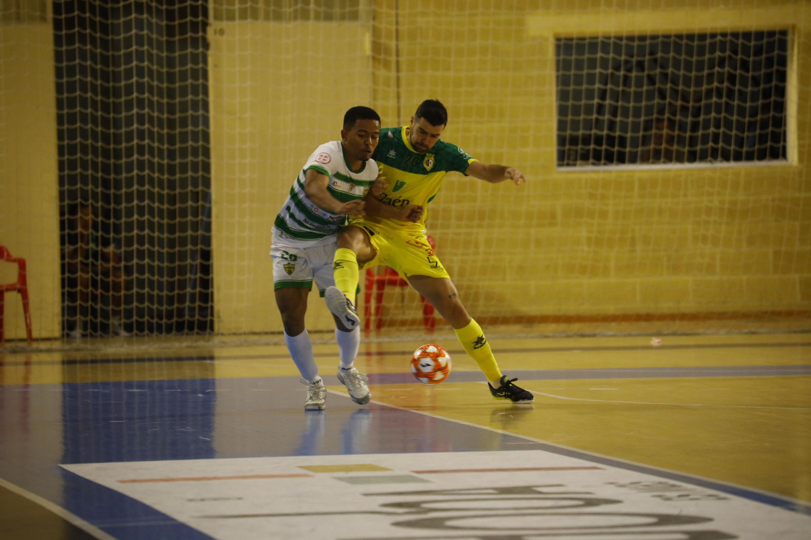 Las imágenes del empate entre el Córdoba Futsal y el Jaén Paraíso Interior