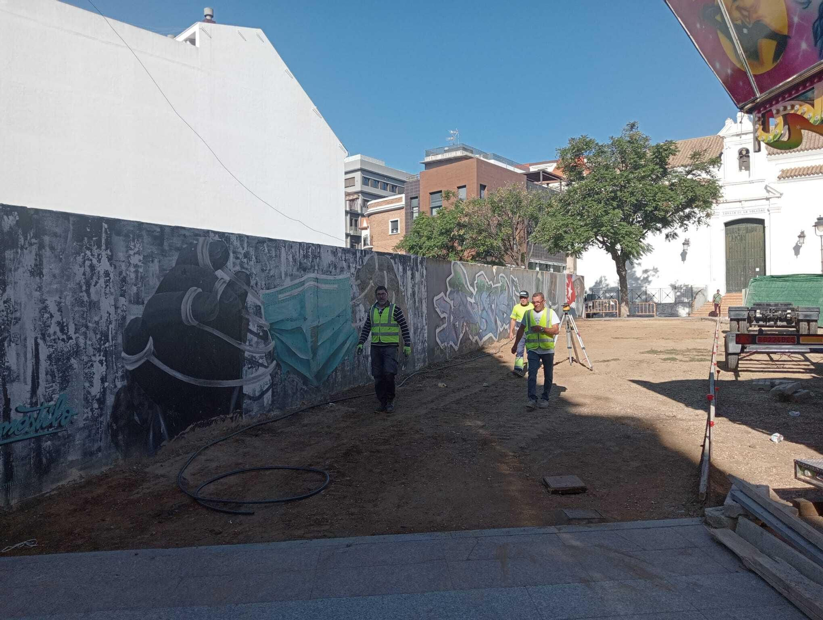 Tramo de la Plaza de la Soledad de Huelva que se está acondicionando.