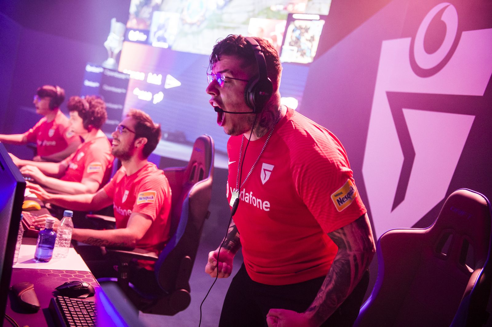 Attila, en una competición con los Vodafone Giants.