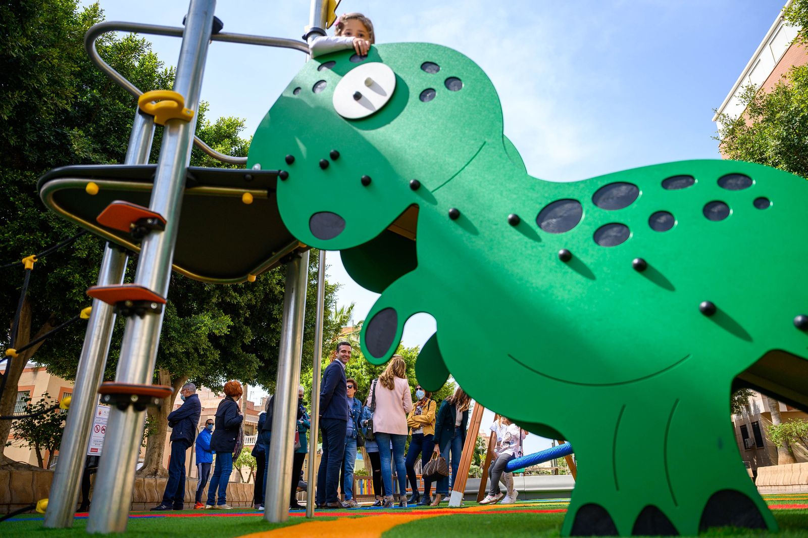 El nuevo parque infantil de Rambla Amatisteros