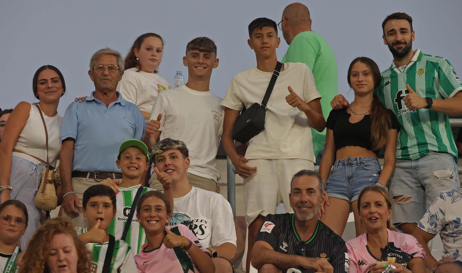 Búscate durante el Betis - Cádiz