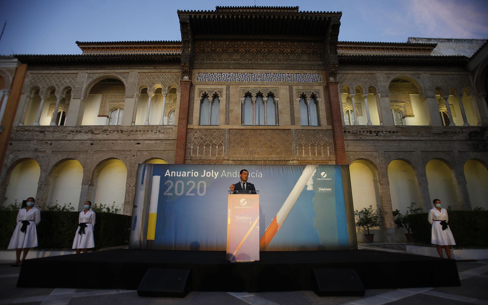 Las imágenes de la presentación del 18º Anuario Joly