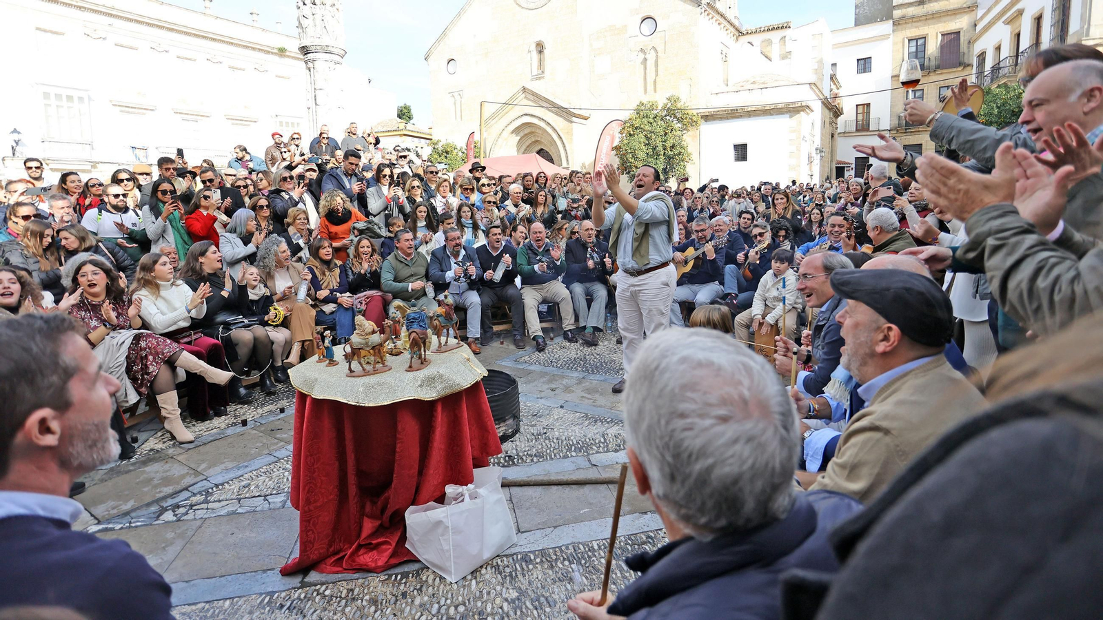 Imágenes de la zambomba BIC en Jerez