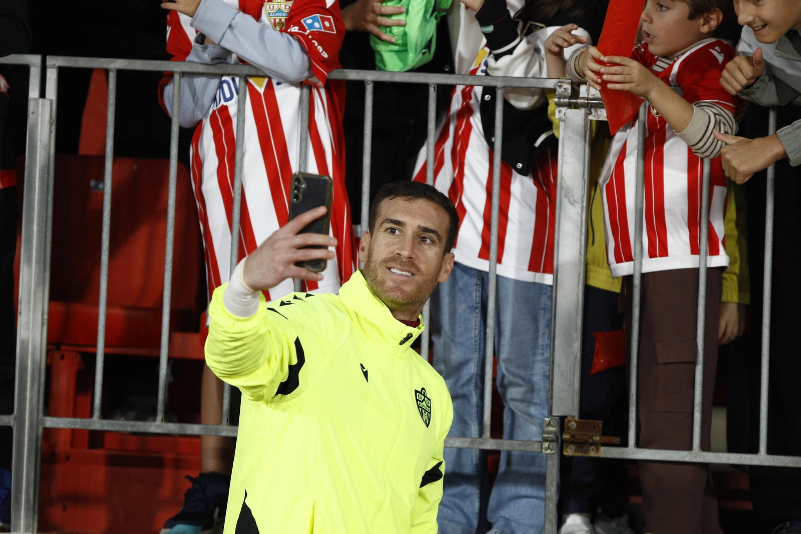 El partido U.D. Almería-Cádiz C.F. en imágenes