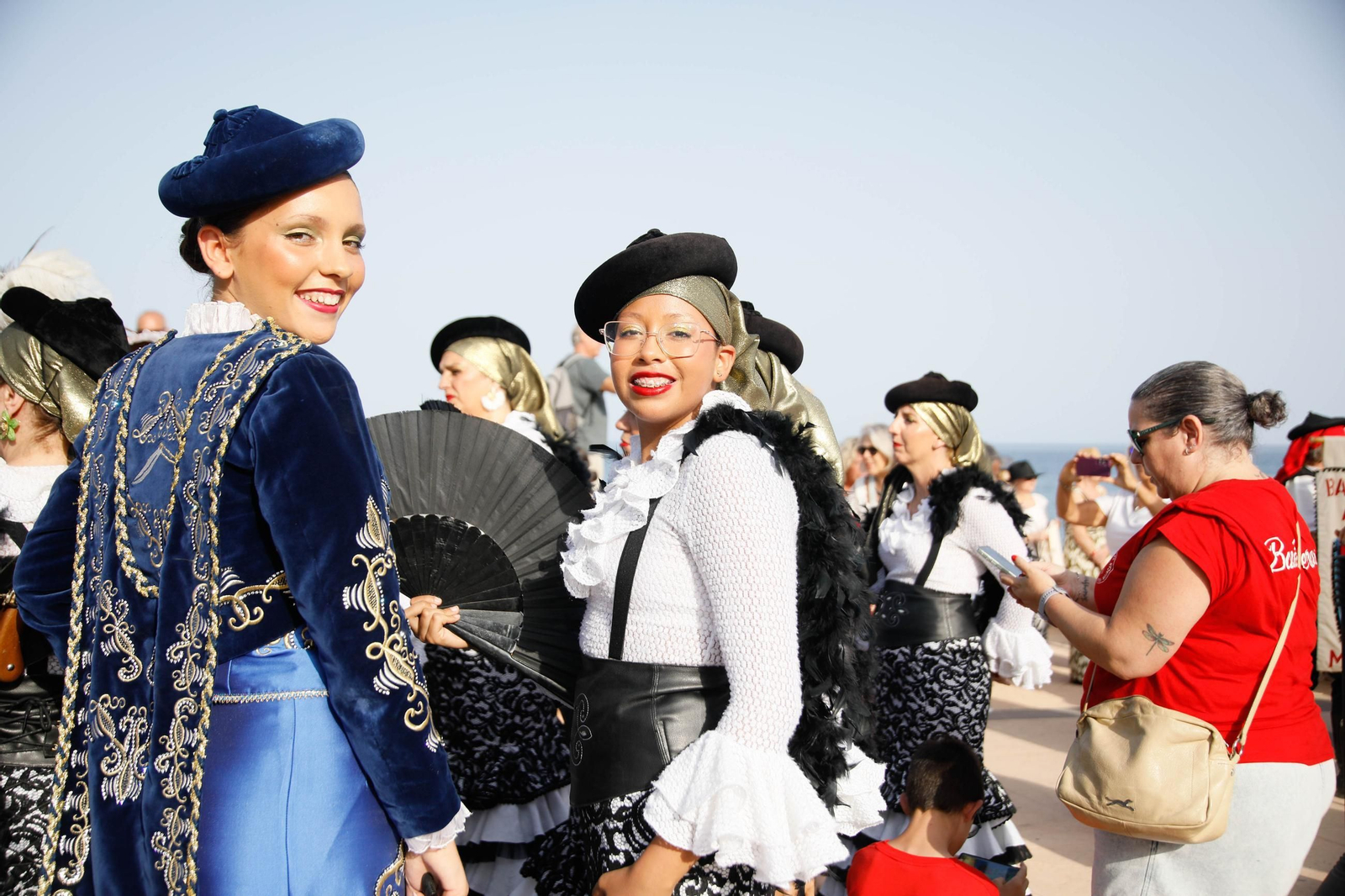 La carrera de cintas y la exhibición de caballos de los Moros y Cristianos de Mojácar, en imágenes