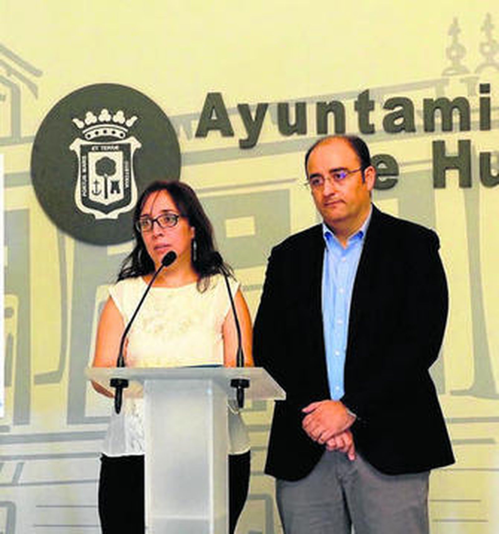 Alicia Narciso y Marcos Martín, en rueda de prensa en el Ayuntamiento.