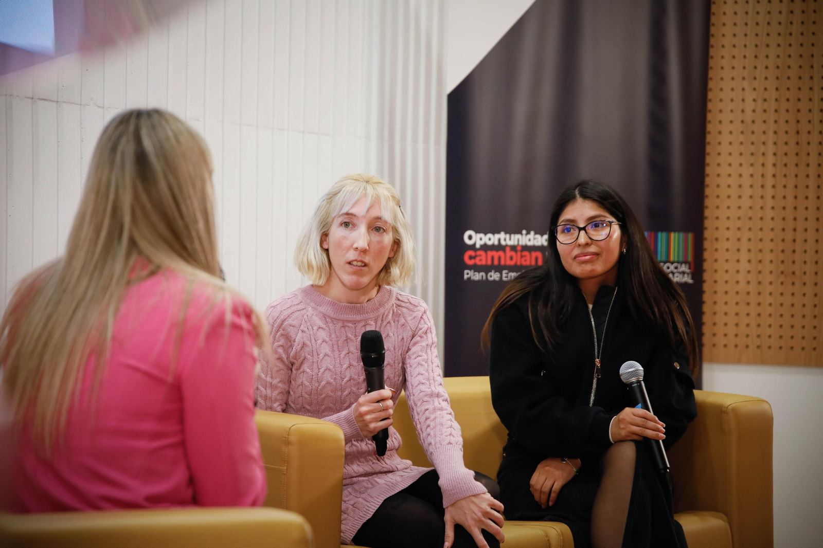 Gala empleo Cruz Roja