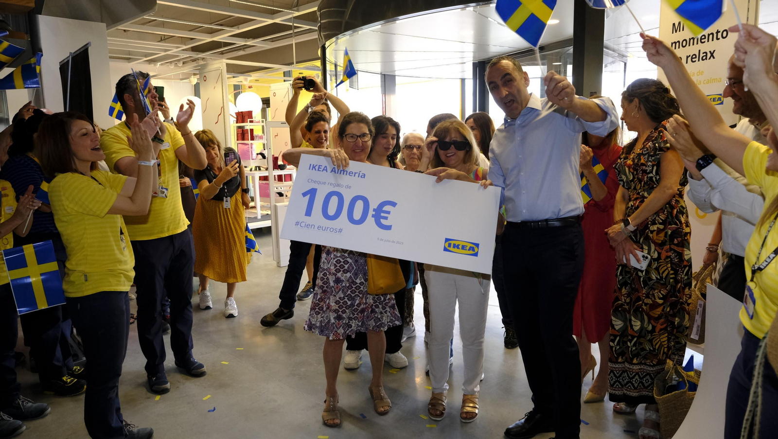 Imágenes de la inauguración de IKEA Almería