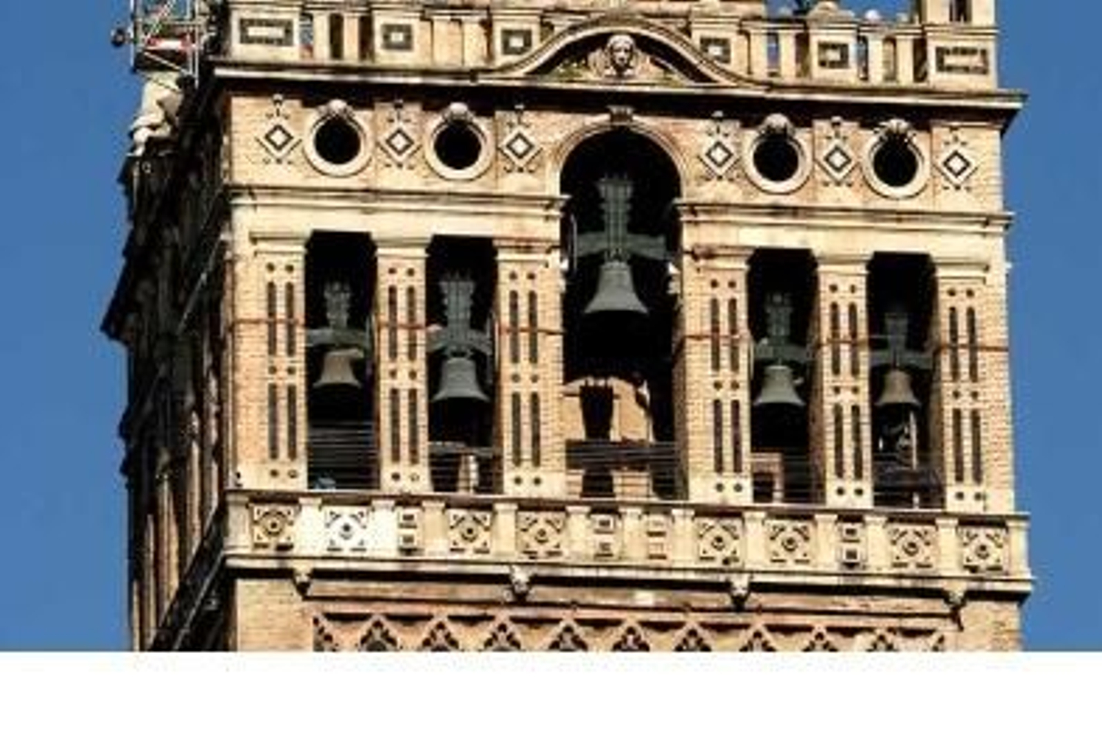 Las campanas de la Giralda cuentan con un programa propio de toques