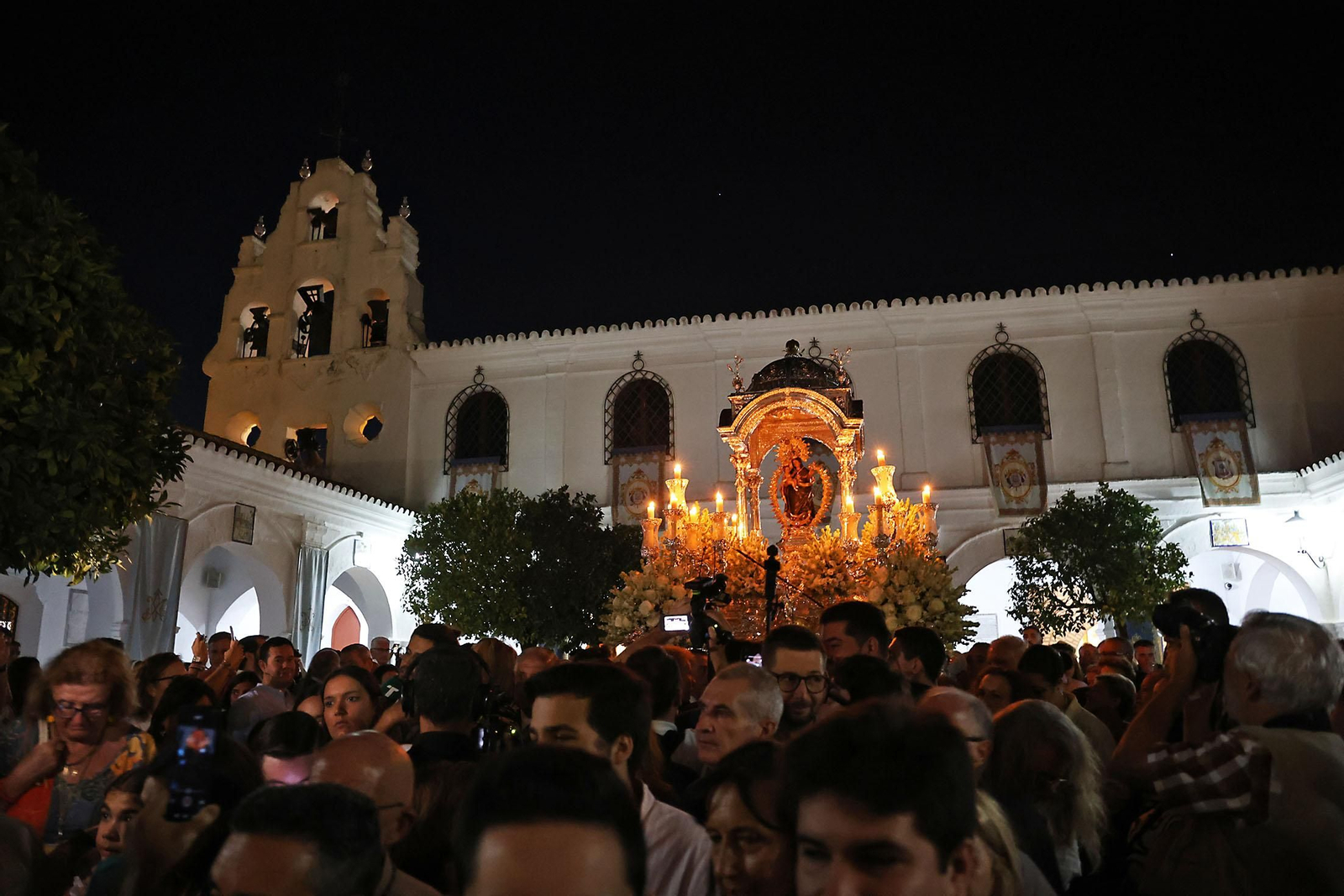 Imágenes de la bajada de la Virgen de la Cinta