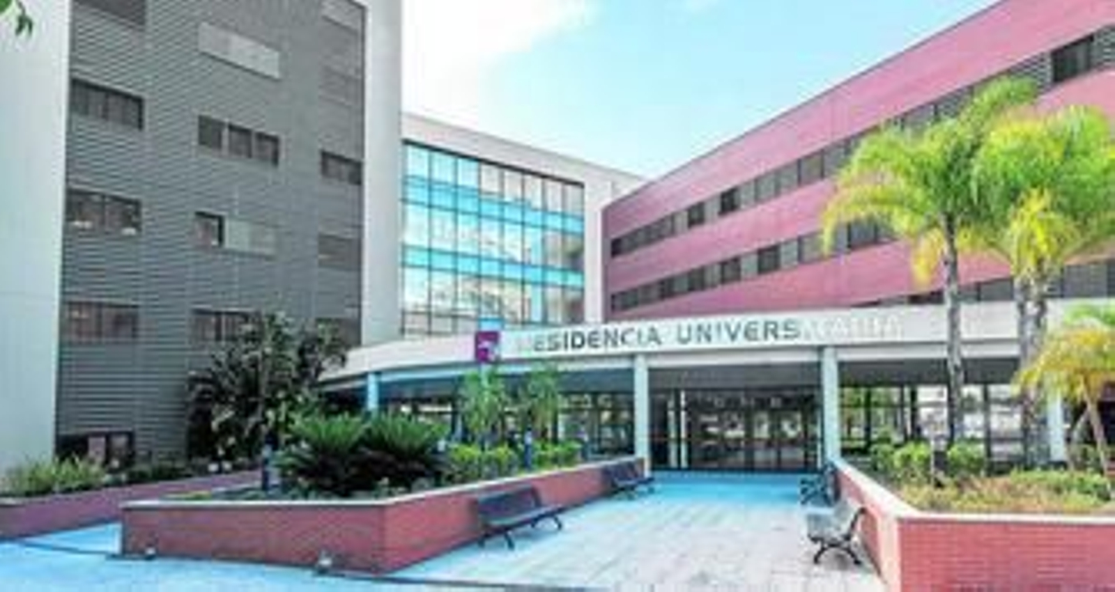 La Residencia Universitaria Rector Estanislao del Campo, situada en la zona de la Avenida de La Palmera de Sevilla, cumplirá su décimo aniversario.