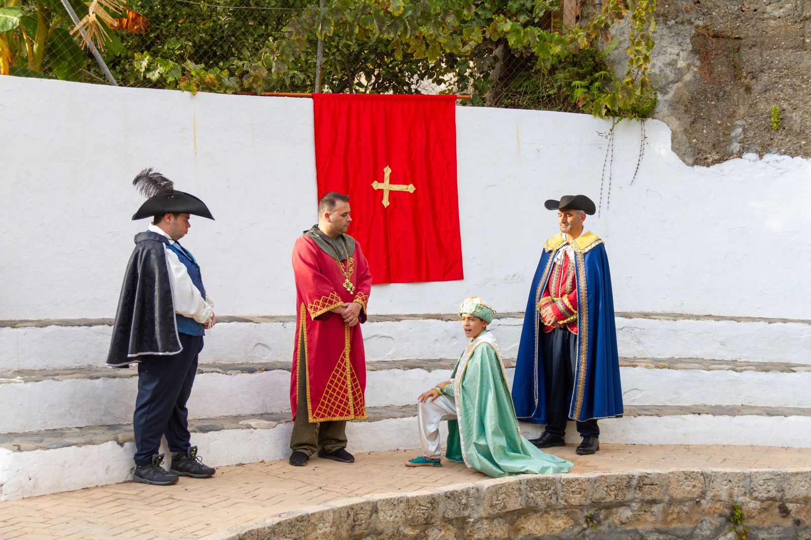 Visitas teatralizadas por el centro de Vélez de Benaudalla para mantener vivas las tradiciones
