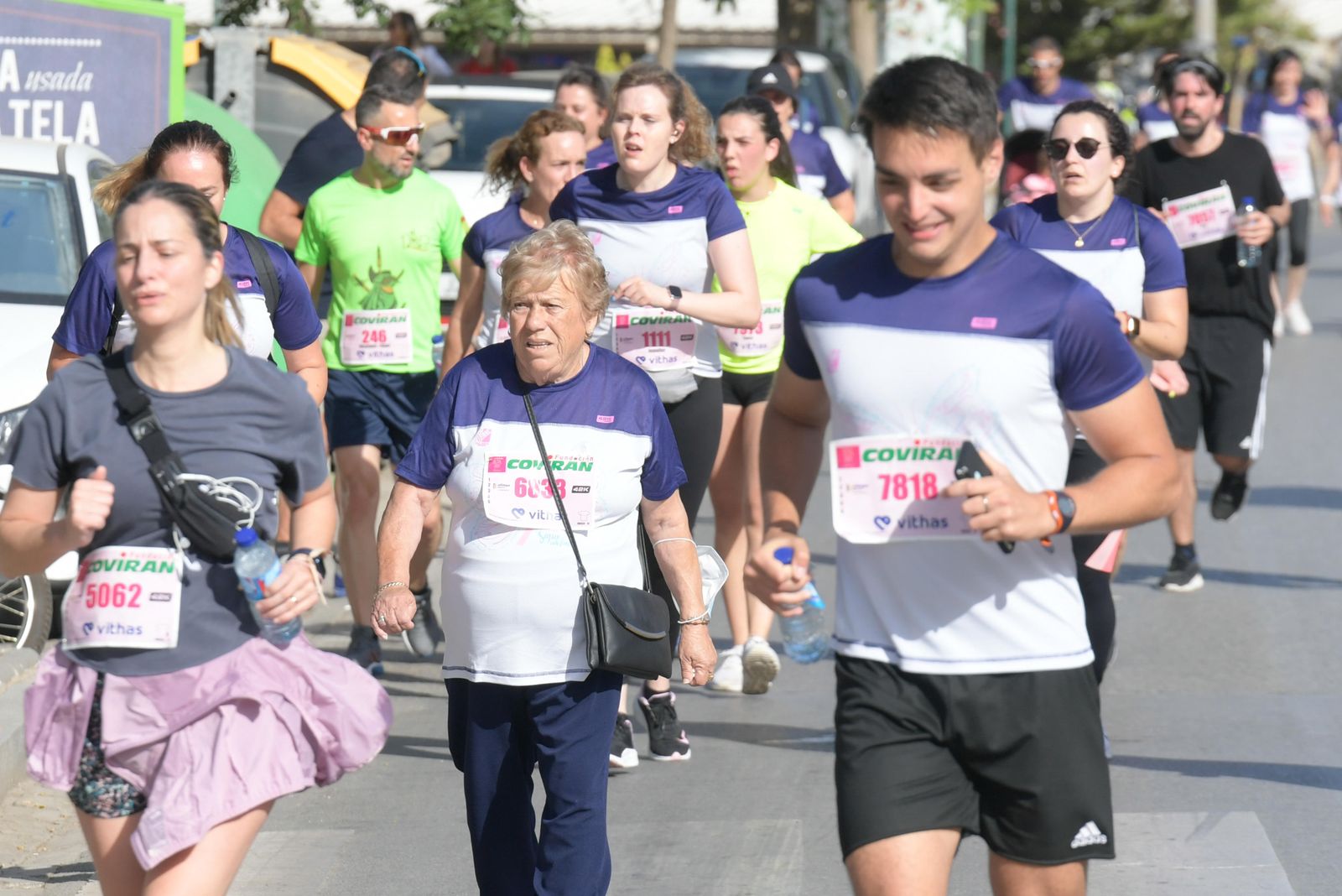Las imágenes de la Carrera de la Mujer de este domingo en Granada