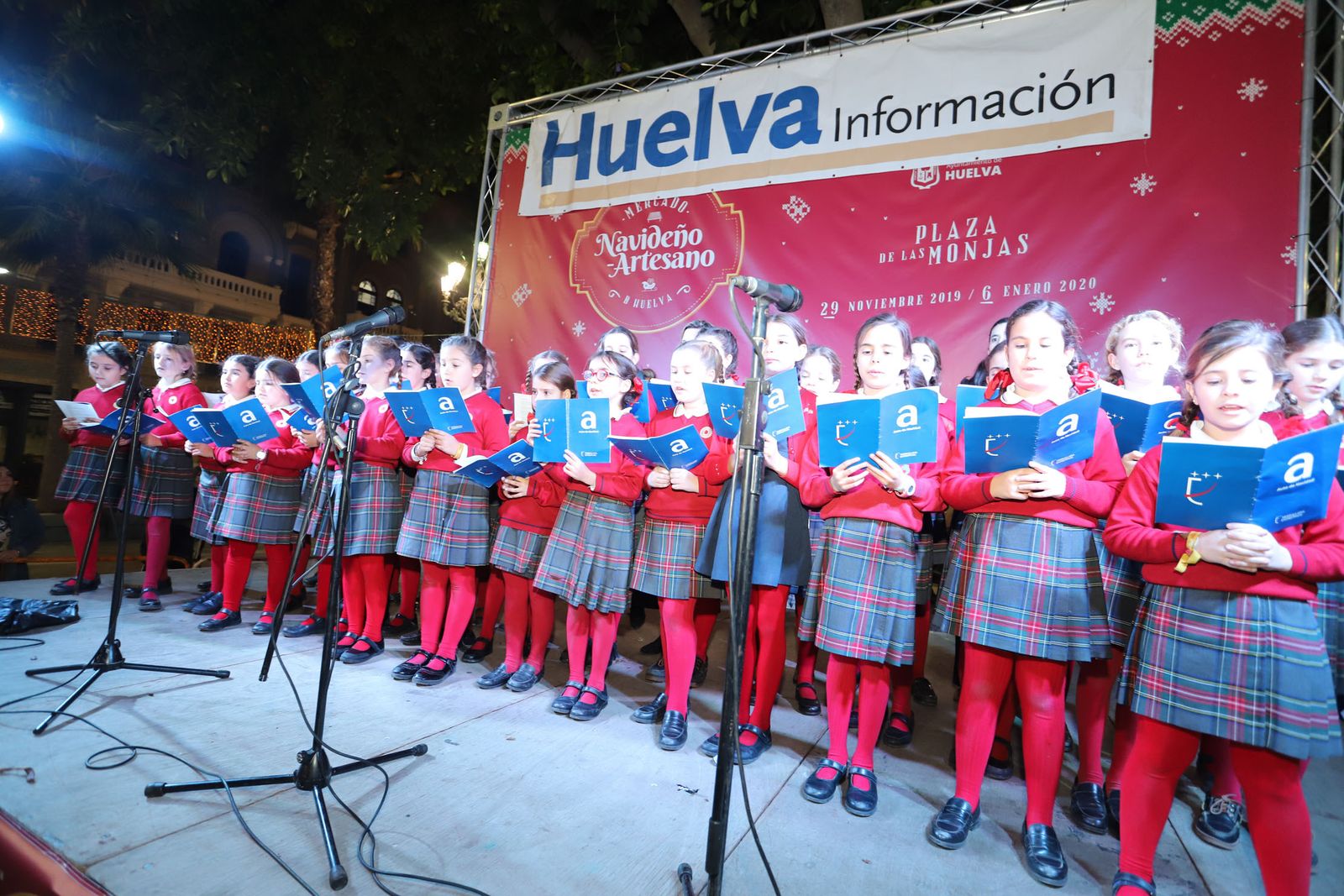 Imágenes de los cuentacuentos de ‘Huelva Información’