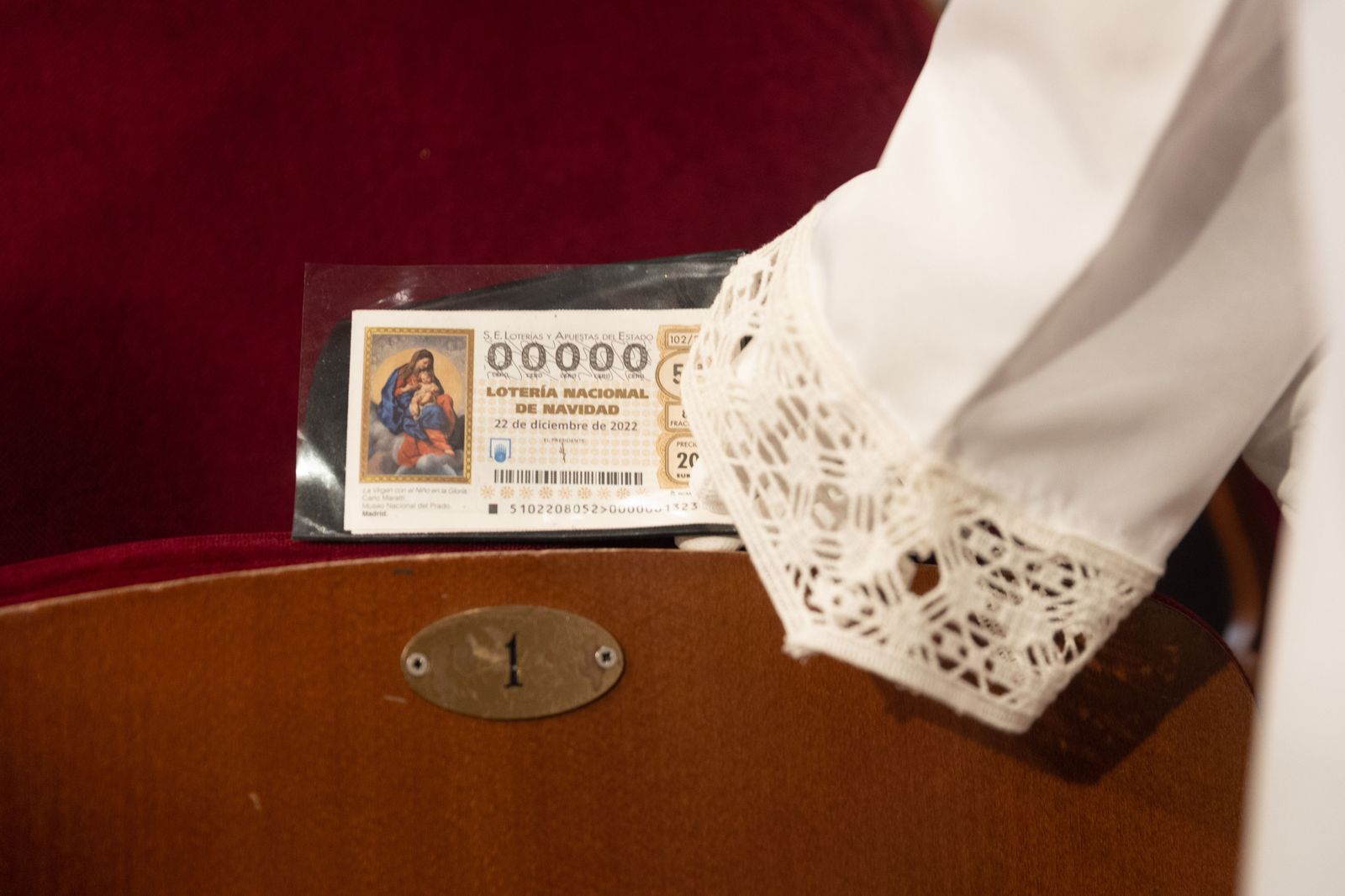 Los disfraces para ver el sorteo de la Lotería de Navidad