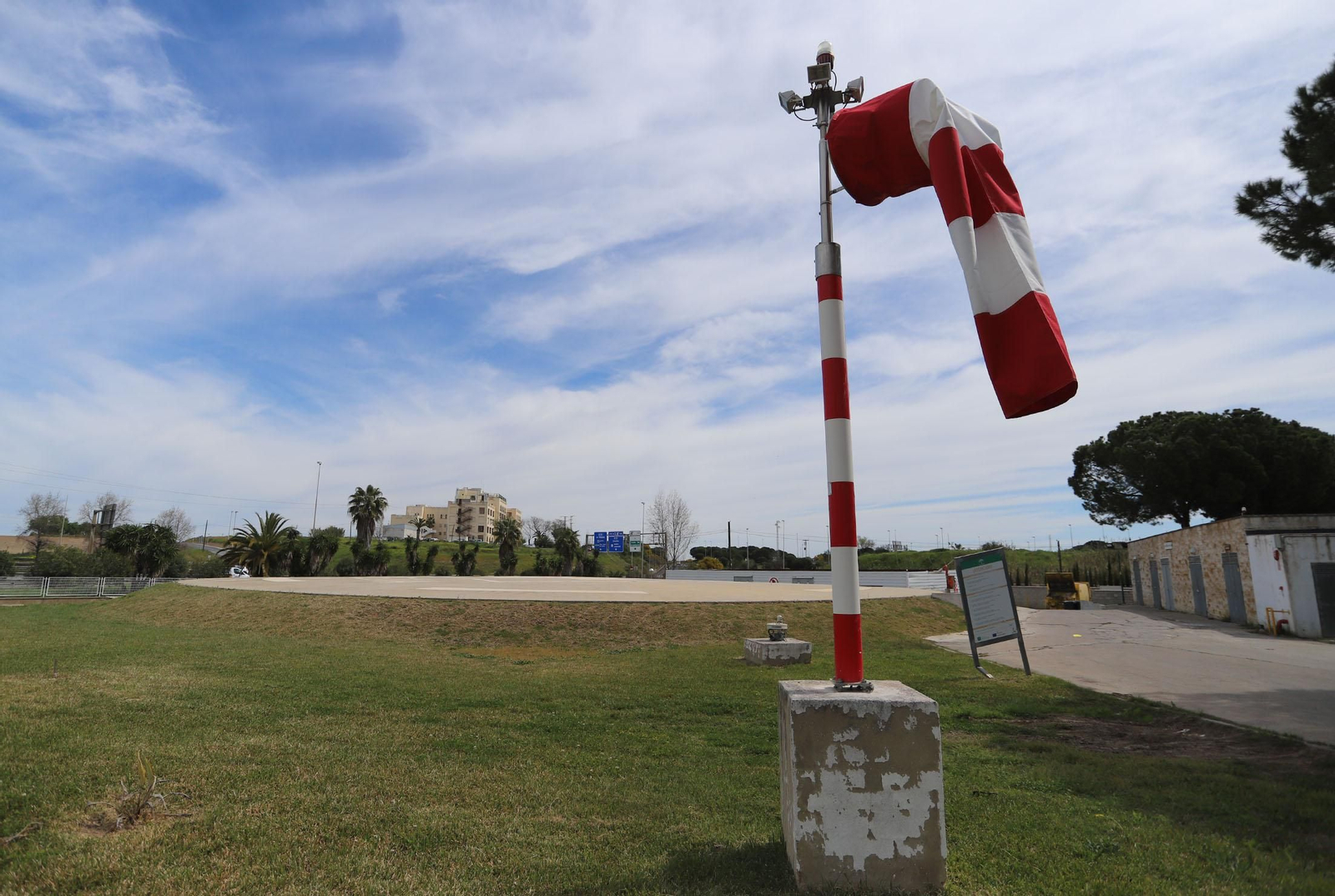 Helipuerto del hospital Juan Ramón Jiménez, donde irá ubicado el hospital Materno Infantil de Huelva.