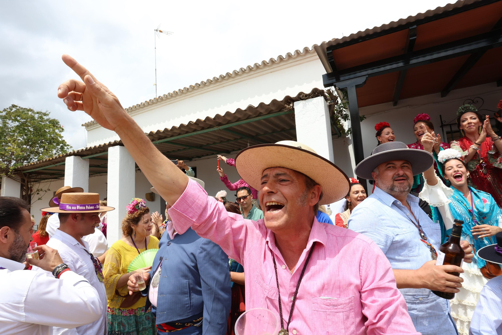 La Hermandad del Rocío de Jerez se presenta ante la Virgen