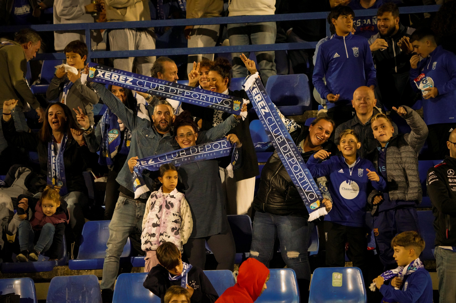 Búscate en el partido del Xerez CD - Puente Genil