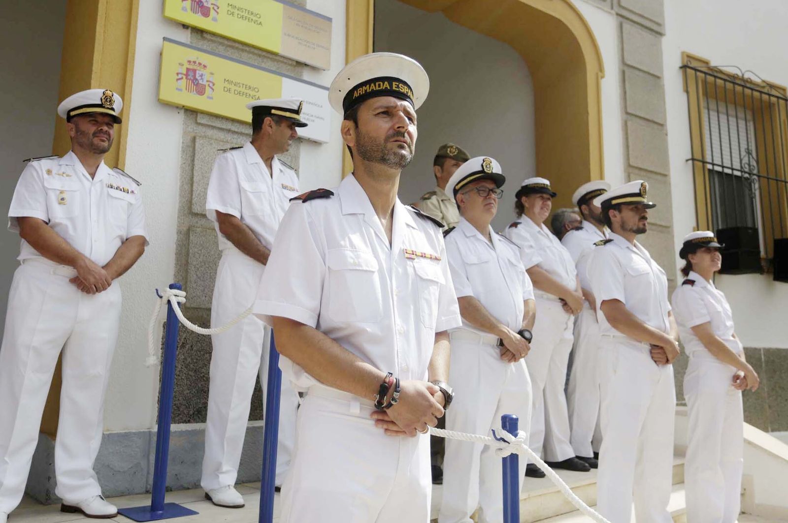 El Rocío 2023: Imágenes de la Hermandad de Emigrantes en su salida de Huelva