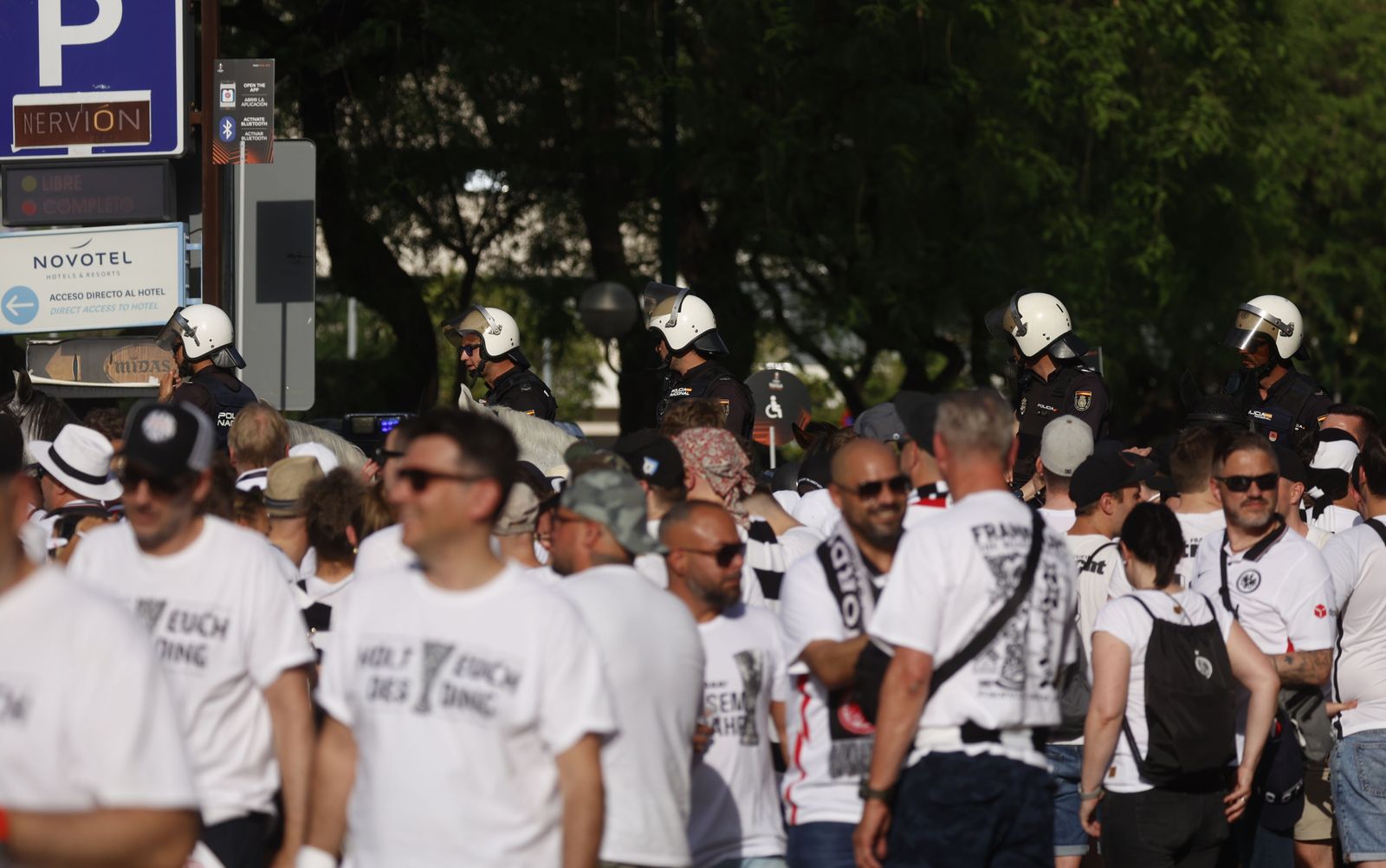 Blindaje policial en los accesos al Sánchez Pizjuan