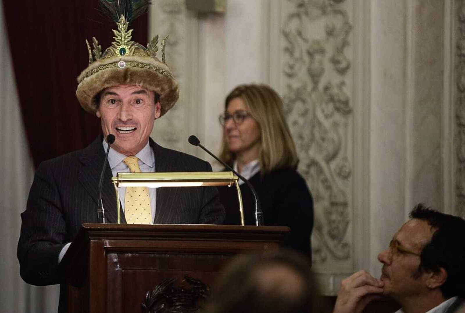 Navidad Cádiz 2022: Las imágenes del traspaso de coronas de los Reyes Magos, Cartero Real y Estrella de Oriente