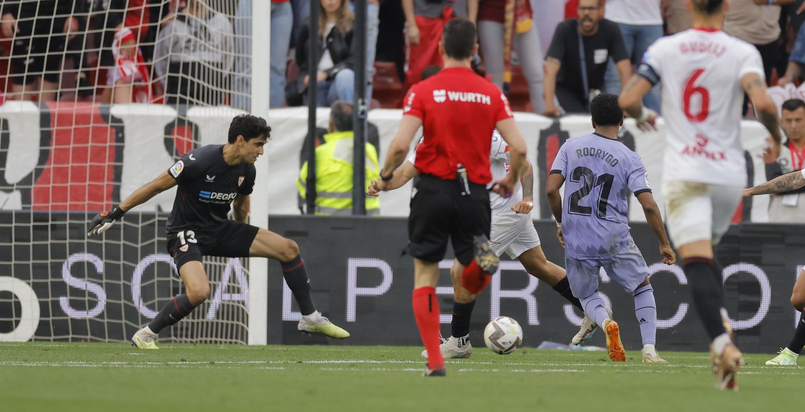 Las imágenes del Sevilla-Madrid