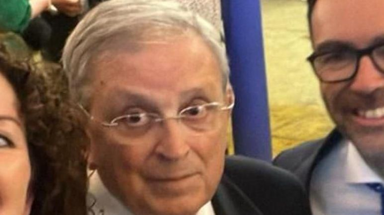 Francisco Cabrera, en el centro de la imagen.