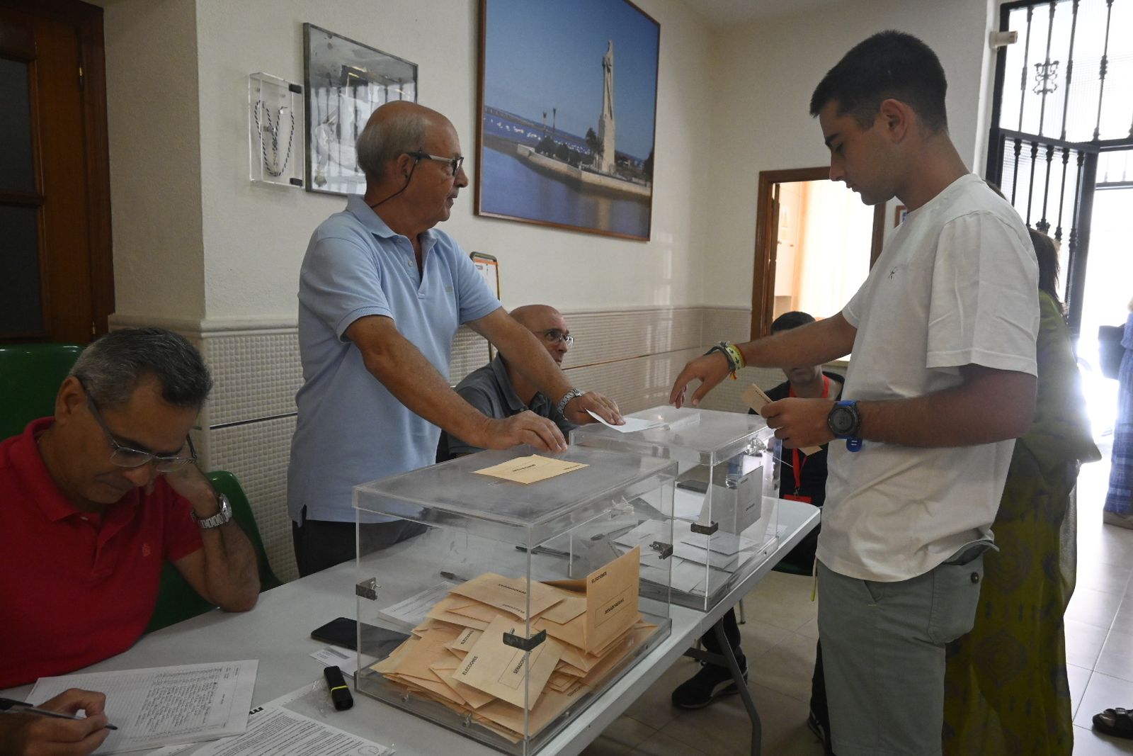 Las fotos de la jornada de Elecciones Generales del 23-J en Huelva