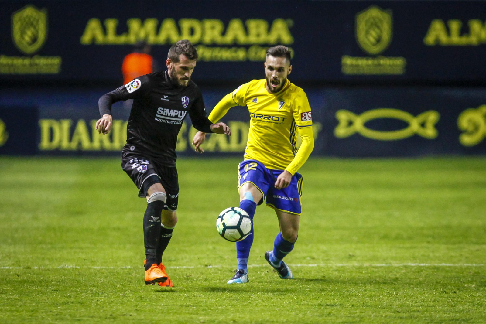 Las imágenes del Cádiz-Huesca