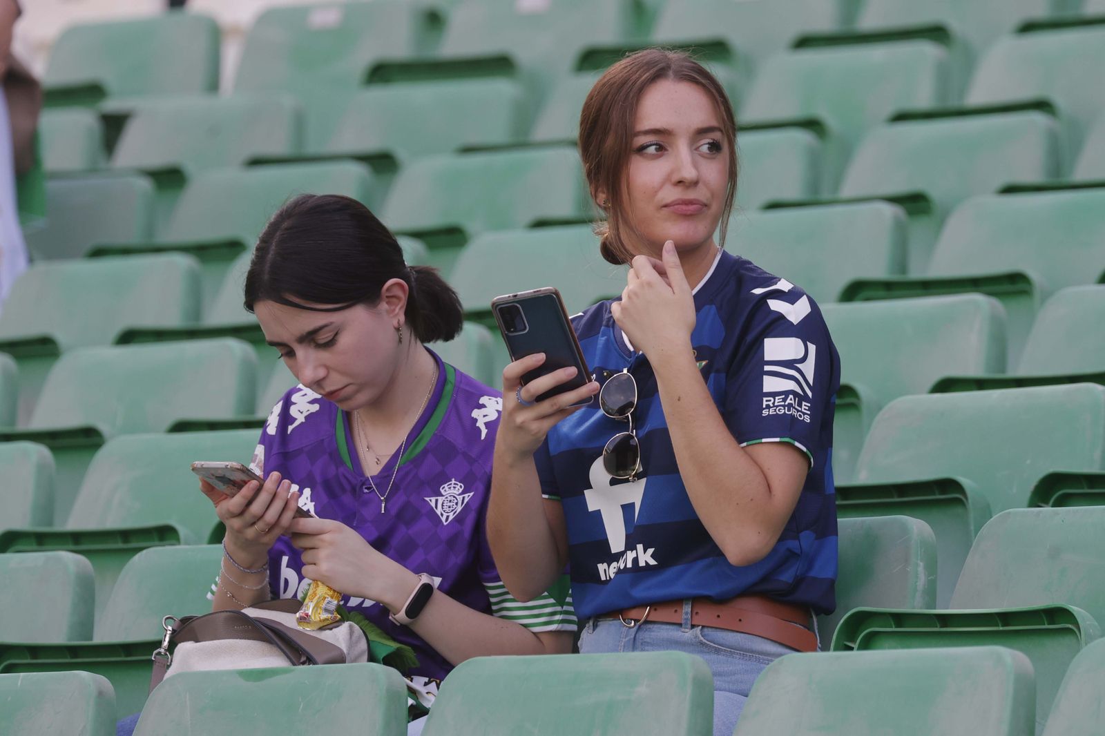 Búscate en las gradas del Villamarín