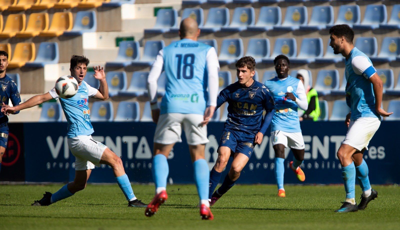El cuadro celeste, que empató en el feudo del UCAM Murcia, es el quinto mejor visitante