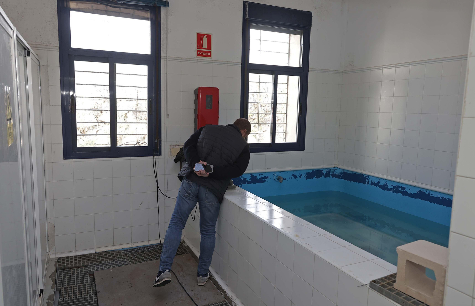 El Centro de Gestión del Medio Marino Andaluz (CEGMA) de Algeciras, en imágenes