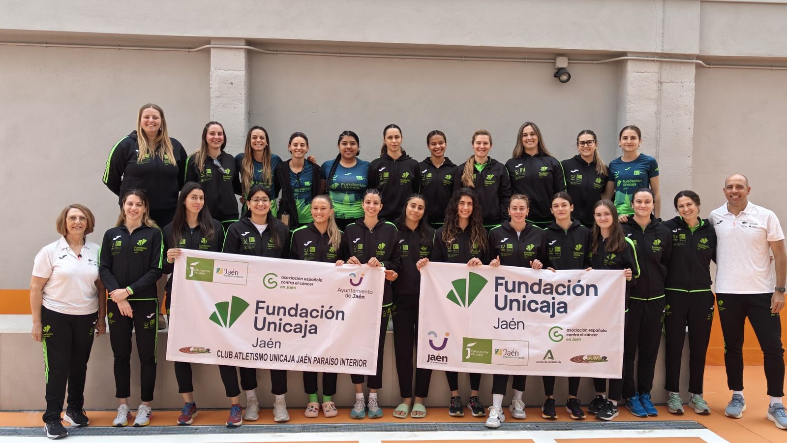 El plantel femenino jiennense firmó una meritoria segunda posición en tierras madrileñas.