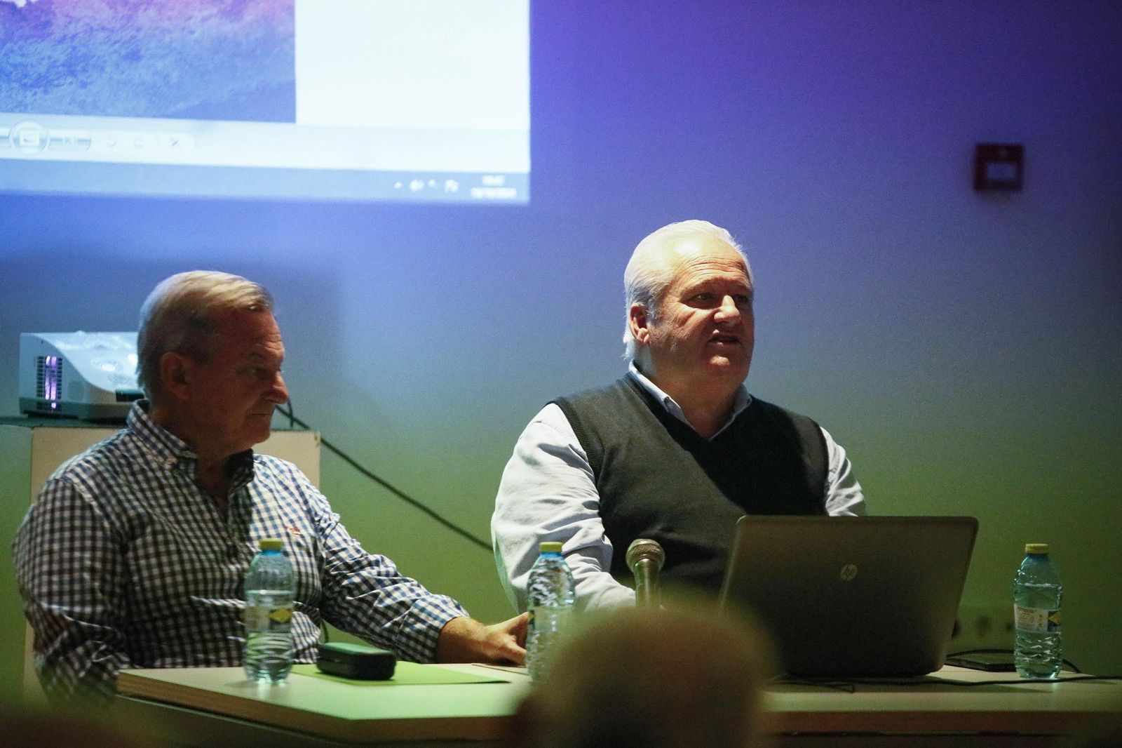 Las imágenes de las jornadas por la "XIX Semana Cultural" con Antonio Andrés en Almería