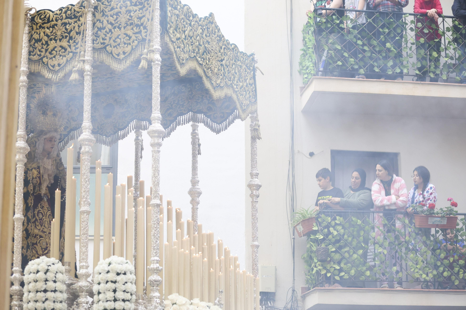 Las Penas en el Martes Santo de Málaga, en fotos